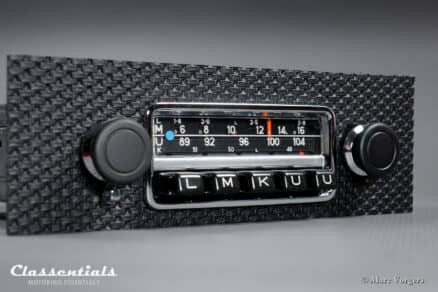 SOLD to France: Blaupunkt Frankfurt 1969 / 73 Vintage Original High-End Classic Car Auto Radio for Porsche 911 / 912 F-Series Cars 1968-1973 - Including Classentials DeLuxe Bluetooth Module! - Image 2