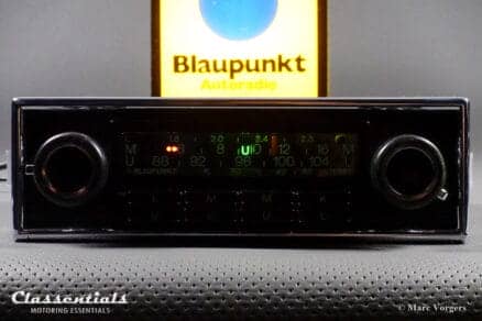 Blaupunkt Frankfurt STEREO 1975 HIGH-END Vintage Original Classic Car Auto Radio for Exclusive Luxury Cars 1972 - 1978, Including Classentials Deluxe Stereo Bluetooth Module!