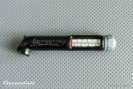 Vintage Original 1940s MotoMeter Tyre Pressure Gauge / Meter. Tire, banden, druk, meter, reifen, luftdruck, messer, pnue WW2 german army