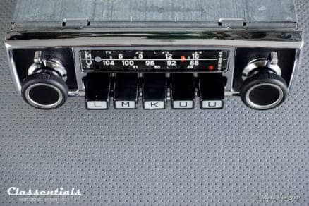 Blaupunkt Frankfurt STEREO 1969 ULTRA RARE Vintage Original TOP-END Classic Car Auto Radio for Alfa Romeo, Aston Martin, BMW, Ferrari, Jaguar, Mercedes, Lancia, Maserati, Mercedes and Others 1964 - 1974 MP3 classic car oldtimer autoradio mp3 classentials motoring essentials accessory accessories