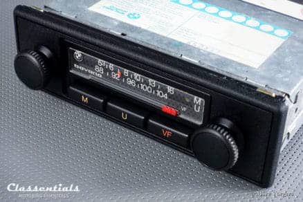 Blaupunkt BMW Bavaria 1980 Vintage Youngtimer Auto Radio BMW 5-series E12, 3-series E21, 6-series E24 classic car autoradio oldtimer classentials motoring essentials accessory accessories