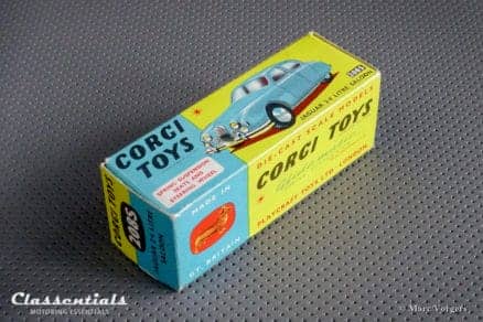 ULTRA RARE 1960s Corgi Toys Jaguar 2.4 Litre #208S With 'Spun Hubs' - MINT - collectors item die cast model classentials motoring essentials classic car oldtimer accessory accessories