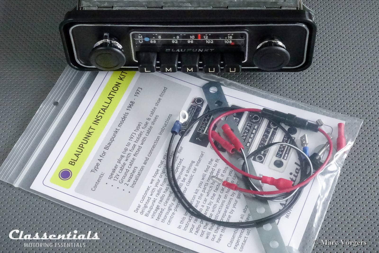 Blaupunkt Dusseldorf VW Volkswagen Beetle Kafer Kever Coccinelle padded dashboard Vintage Original Classic Car Auto Radio 196874 - 1980. MP3 and Bluetooth Ready autoradio, oldtimer, classentials, motoring, essentials, auto, classic, car, accessory, accessories 108 mhz
