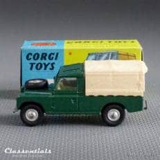 1960s Corgi Toys Land rover 109" W.B. 438 - Very Near MINT - collectors item die cast model classentials motoring essentials classic car oldtimer accessory accessories