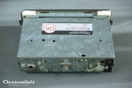 Blaupunkt Emden AU 1971 Vintage Original Classic Car Auto Radio for VW BEETLE With Metal Dashboard 1968 - 1973 MP3 and Bluetooth Ready Oldtimer Autoradio Classentials