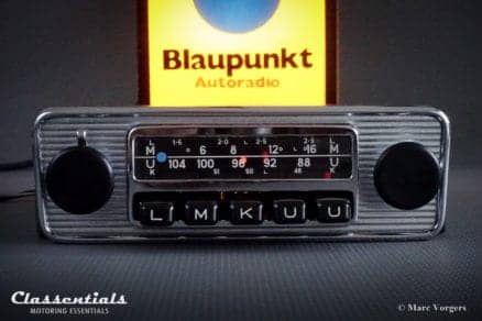 Blaupunkt Frankfurt 1970 Vintage Original High-End Classic Car Auto Radio for Alfa Romeo, BMW, Fiat, Ford, Lancia, Peugeot, Saab , Triumph, Volvo and Others 1965 - 1974 MP3 and Bluetooth Ready Oldtimer Autoradio Classentials