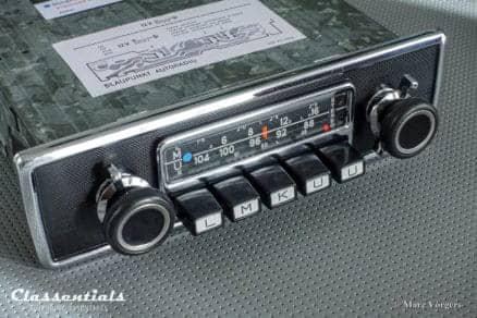 Blaupunkt Frankfurt STEREO 1971 ULTRA RARE Vintage Original TOP-END Classic Car Auto Radio for Alfa Romeo, Aston Martin, BMW, Ferrari, Jaguar, Mercedes, Lancia, Maserati 1964 - 1974, MP3 Bluetooth oldtimer autoradio classentials motoring essentials