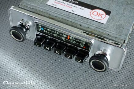 Blaupunkt Karlsruhe 1972 Very Rare 108 Mhz Vintage Original High-End Classic Car Auto Radio Universal for Alfa Romeo Giulia, Volvo P1800 and Other Classics, 1968 - 1973 Classentials De Luxe Bluetooth Module autoradio classic car oldtimer motoring essentials accessory accessories