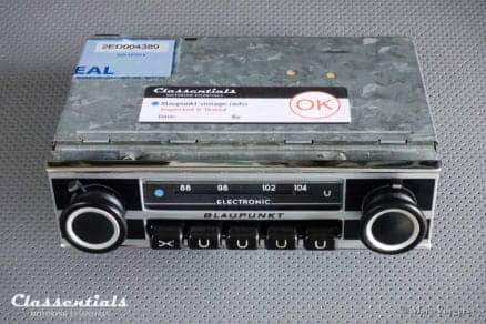 Blaupunkt Wiesbaden Electronic Very-Rare 1970s Vintage Original Top-End Classic Car Auto Radio for Alfa Romeo, BMW, Lancia & Many Others 1968 - 1975 MP3 and Bluetooth Ready classic car oldtimer autoradio classentials motoring essentials accessory accessories