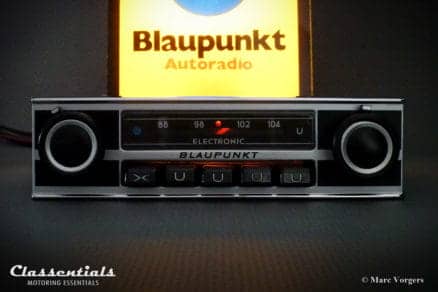 Blaupunkt Wiesbaden Electronic Very-Rare 1970s Vintage Original Top-End Classic Car Auto Radio for Alfa Romeo, BMW, Lancia & Many Others 1968 - 1975 MP3 and Bluetooth Ready classic car oldtimer autoradio classentials motoring essentials accessory accessories