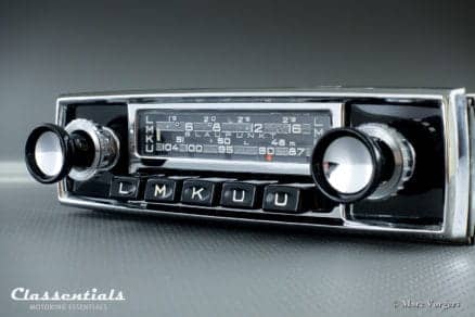 Blaupunkt Frankfurt Y 1967 ULTRA RARE Vintage Original High-End Classic Car Auto Radio for Aston Martin DB4 / DB5, Jaguar Mk II, E-Type S2, Ferrari and Others, INCLUDING Classentials Bluetooth Module MP3 oldtimer autoradio motoring essentials accessory accessories