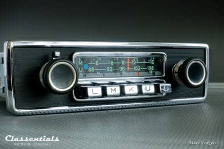 Blaupunkt Karlsruhe 1972 Very Rare 108 Mhz Vintage Original High-End Classic Car Auto Radio Universal for BMW CS, CSL, CSI, 2002, Jaguar E-type S2, and Other Classics 1968 - 1973, INCLUDING Classentials De Luxe Bluetooth Module motoring essentials classic car oldtimer autoradio accessory accessories