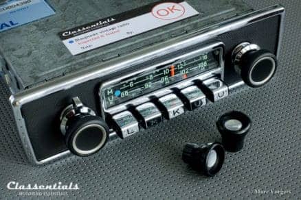 Blaupunkt Karlsruhe 1972 Very Rare 108 Mhz Vintage Original High-End Classic Car Auto Radio Universal for BMW CS, CSL, CSI, 2002, Jaguar E-type S2, and Other Classics 1968 - 1973, INCLUDING Classentials De Luxe Bluetooth Module motoring essentials classic car oldtimer autoradio accessory accessories