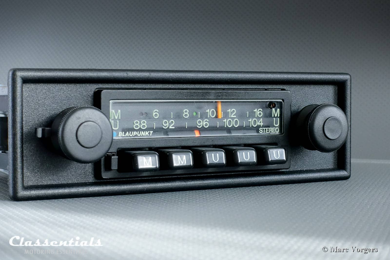 SOLD to Spain: Blaupunkt Münster STEREO 1975 VERY RARE Vintage Classic Car  Auto Radio. For all Cars 1970 - 1980, INCLUDING 1-DIN Mount and  Classentials De Luxe Bluetooth Module! - Classentials