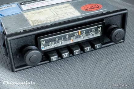 Blaupunkt Münster STEREO 1975 VERY RARE Vintage Classic Car Auto Radio. For all Cars 1970 - 1980, INCLUDING 1-DIN Mount and Classentials De Luxe Bluetooth Module motoring essentials classic car oldtimer accessory accessories autoradio