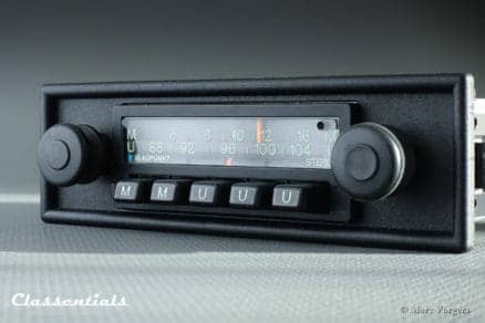 Blaupunkt Münster STEREO 1975 VERY RARE Vintage Classic Car Auto Radio. For all Cars 1970 - 1980, INCLUDING 1-DIN Mount and Classentials De Luxe Bluetooth Module motoring essentials classic car oldtimer accessory accessories autoradio