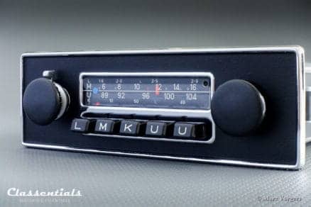Blaupunkt Frankfurt 1972 Vintage Original High-End Classic Car Auto Radio for Jaguar E-type Series 2, Series 3, MG MGB and Other British Cars 1970 - 1975 oldtimer autoradio classentials