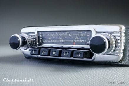 Blaupunkt Frankfurt X 1966 VERY RARE Vintage Original High-End Classic Car Auto Radio for Austin Healey 3000 and British Cars of the 1960s classic car oldtimer autoradio classentials motoring essentials