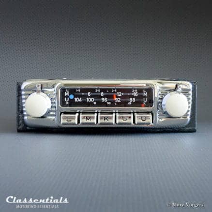 Blaupunkt Dortmund De Luxe 1970 VERY RARE Vintage Original High-End Classic Car Auto Radio for 1960s European Cars With White Dashboard Knobs 6 volt 12 Classentials Motoring Essentials classic car oldtimer autoradio accessory accessories MP3 Bluetooth music streaming