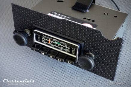 Becker EUROPA LMKU 1970 Vintage Original High-End Classic Car Auto Radio for 1970- 1972 VW Porsche 914-6 + Complete Original Mounting Kit and Speakers Classentials Motoring Essentials classic car oldtimer autoradio accessory accessories MP3 Bluetooth music streaming