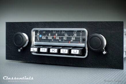 Blaupunkt Frankfurt STEREO 1971 ULTRA RARE Vintage Original TOP-END Auto Radio for Porsche 911 / 912 F-Series Cars 1968 – 1973 Including Classentials Deluxe Stereo Bluetooth Module! Classic Car Autoradio classentials motoring essentials classic car oldtimer accessory accessories