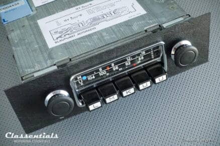 Blaupunkt Frankfurt STEREO 1971 ULTRA RARE Vintage Original TOP-END Auto Radio for Porsche 911 / 912 F-Series Cars 1968 – 1973 Including Classentials Deluxe Stereo Bluetooth Module! Classic Car Autoradio classentials motoring essentials classic car oldtimer accessory accessories