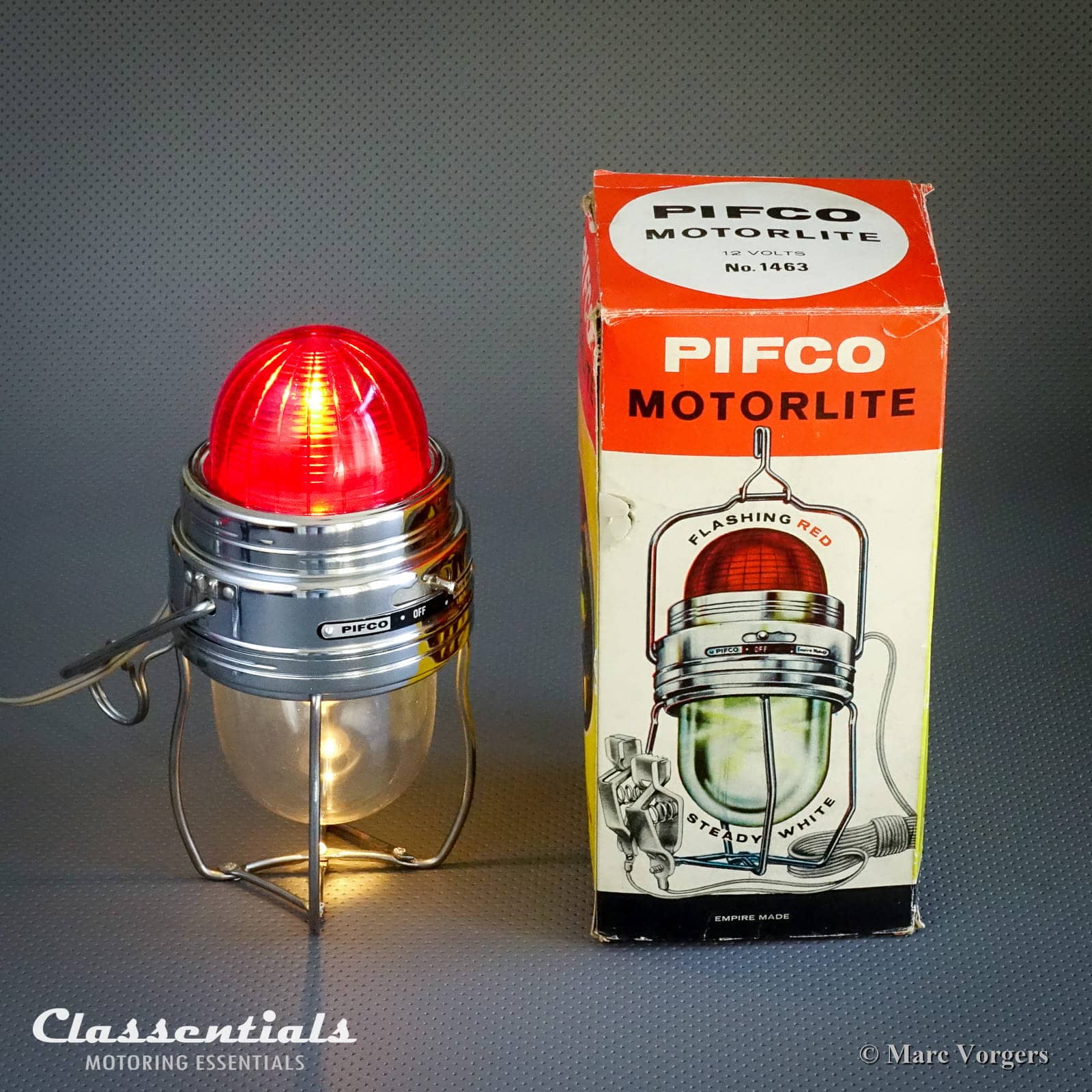 PIFCO MOTORLITE Vintage Original 1950s / 1960s Portable Lantern / Flashing  Warning Lamp Classic Car Accessory - New in Box