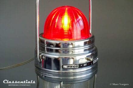 ULTRA RARE 1950s / 1960s PIFCO MOTORLITE Portable Lantern / Flashing Warning Lamp Classic Car Accessory classentials motoring essentials classic car oldtimer accessory accessories