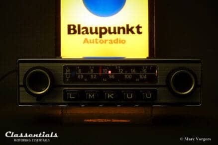 Blaupunkt Frankfurt 1971 Vintage Original High-End Auto Radio for Alfa Romeo, Aston Martin, Lancia, Jaguar, Peugeot, Triumph & Others 1968 - 1972