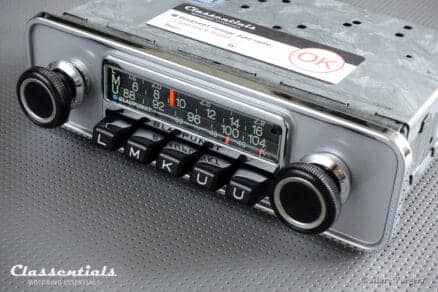 Blaupunkt Frankfurt 1972 Vintage Original High-End Classic Car Auto Radio for Alfa Romeo Giulia, Volvo P1800 and Other Classics, 1968 - 1973