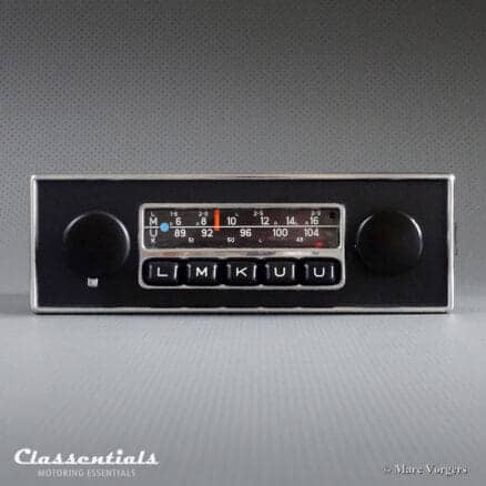 Blaupunkt Frankfurt 1972 Vintage Original High-End Classic Car Auto Radio for Jaguar E-type Series 2, Series 3, and Other Cars of the Period 1970 - 1975