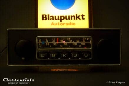 Blaupunkt Frankfurt 1972 Vintage Original High-End Classic Car Auto Radio for Jaguar E-type Series 2, Series 3, MG MGB and Other Cars 1970 - 1975