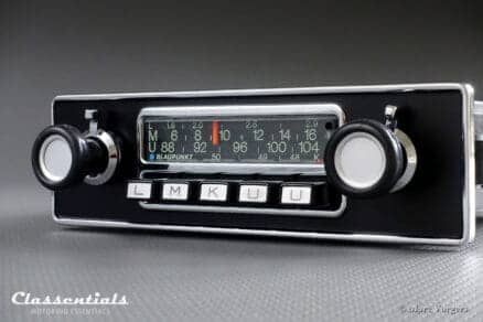 Blaupunkt Frankfurt STEREO 1972 ULTRA RARE Vintage Original High-End Classic Car Auto Radio for BMW 2002 Tii With Airco - Including Classentials Deluxe Bluetooth Module