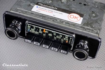 Blaupunkt Frankfurt STEREO 1972 ULTRA RARE Vintage Original High-End Classic Car Auto Radio - Including Matching Papers and Classentials Deluxe Bluetooth Module Autoradio