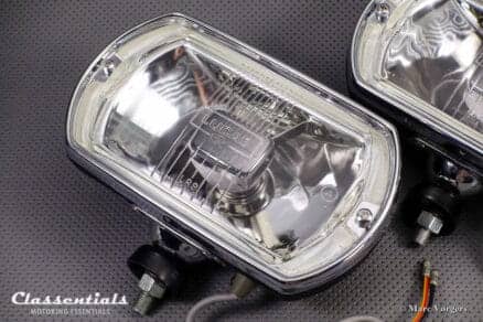 SOLD to the United States: LUCAS LR8 "SQUARE-8" Vintage Original Never Installed 1960s - 1970s Long-Range Spot- / Driving-Lamps - Aston Martin, Jaguar, Jensen, Rover, Triumph - Image 3