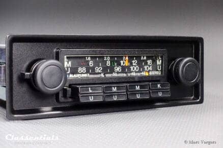 SOLD to the United States: BLAUPUNKT FRANKFURT STEREO 1975 HIGH-END Vintage Original Auto Radio for Porsche 911 / 930 G-Series Models 1975 - 1978 Including Classentials Deluxe Bluetooth Module! - Image 4