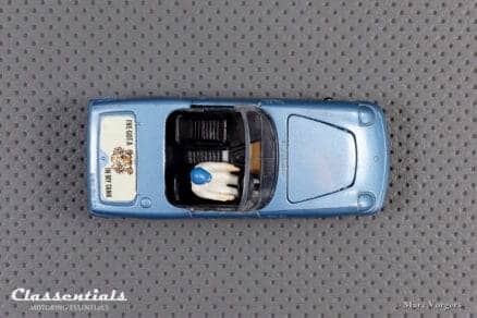 SOLD to Austria: 1960s Corgi Toys Lotus Elan S2 #318 - EXCELLENT+ collectors item - Image 3