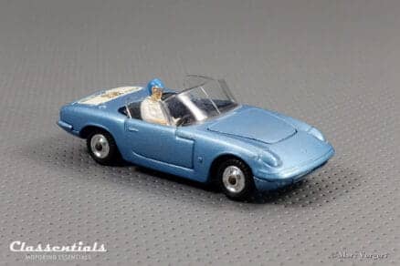 SOLD to Austria: 1960s Corgi Toys Lotus Elan S2 #318 - EXCELLENT+ collectors item - Image 6