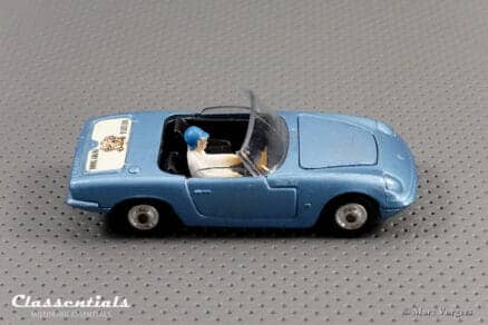 SOLD to Austria: 1960s Corgi Toys Lotus Elan S2 #318 - EXCELLENT+ collectors item - Image 7