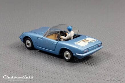 SOLD to Austria: 1960s Corgi Toys Lotus Elan S2 #318 - EXCELLENT+ collectors item - Image 8