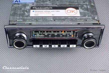 SUPER RARE Blaupunkt Frankfurt STEREO RALLYE 20W 1972 TOP-END Classic Car Auto Radio BSB 40-2 Booster for 1968 - 1975 Mercedes-Benz (SL) Models W113 R107 C107 Classentials DeLuxe Stereo Bluetooth Module