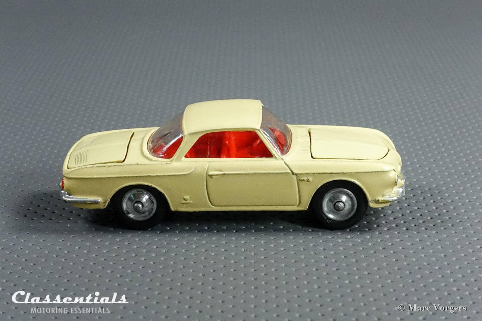 1960s Corgi Toys Volkswagen 1500 Karmann Ghia #239 Rare Beige - Near MINT - collectors item 1960s Corgi Toys Volkswagen 1500 Karmann Ghia #239 Rare Beige - Near MINT - collectors item