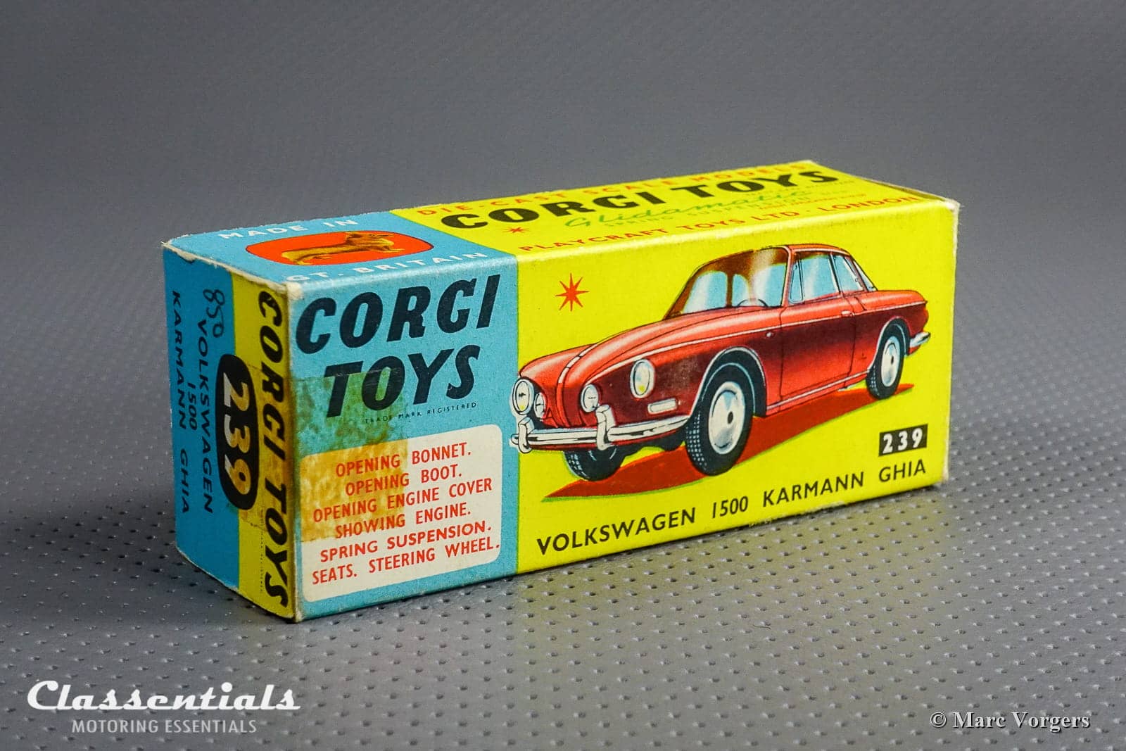 1960s Corgi Toys Volkswagen 1500 Karmann Ghia 239 Rare Beige Near MINT collectors item