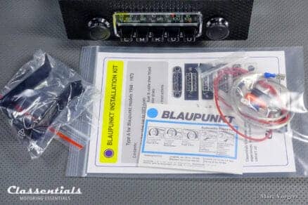 Blaupunkt Frankfurt 1972 Vintage Original High-End Classic Car Auto Radio for Porsche 911 / 912 F-Series Cars 1968 - 1973 Green Lettering Classentials DeLuxe Bluetooth Module