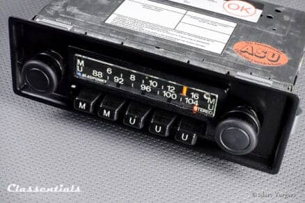 Blaupunkt Münster STEREO 1975 Vintage Auto Radio for Porsche 911 / 930 G-Series Cars 1975 - 1978, Including Classentials Deluxe Bluetooth module