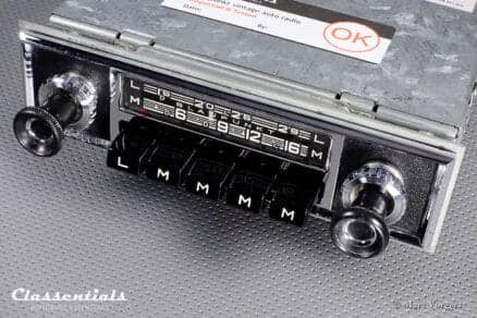 Blaupunkt Hamburg X 1966 Vintage Original lassic Car Auto Radio for Mercedes-Benz 190 C, 230 SL, W108, W110, W123 Including Classentials Bluetooth Module