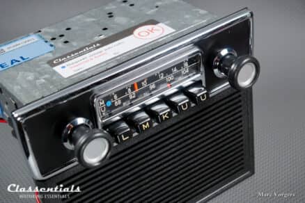 SOLD to the United States: Blaupunkt Frankfurt 1972 Vintage Original High-End Classic Car Auto Radio for BMW 02-Series E10 Sedan / Touring / Ti / Tii / Baur Models 1966 - 1974 with Console Front, Speaker AND Classentials Deluxe Bluetooth Module! - Image 2