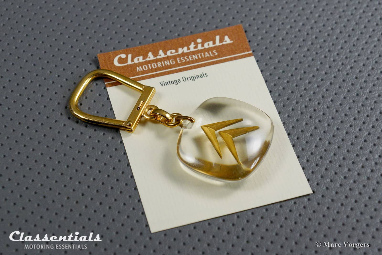 Vintage Original 1950s - 1960s 'Golden' PEUGEOT Key Ring - Spare Key -  Number RE91XR - MINT - RARE Collectors Item - Classentials