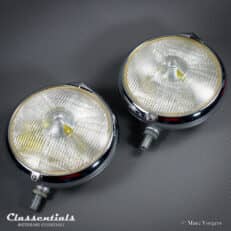 SOLD to Japan: S.E.V. MARCHAL 'Fantastic' 660 / 760 Vintage Original 1960s Fog- / Cornering-Lamp Set 170mm, Halogen H1, For Ferrari, Alfa Romeo, Aston Martin, Delage, Facel Vega, Maserati - Never Installed!