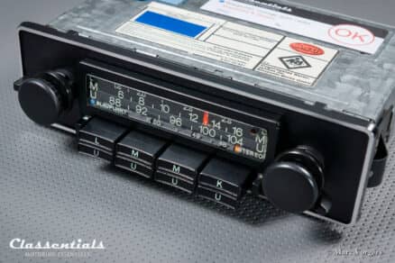 SOLD to Japan: BLAUPUNKT KÖLN STEREO Very Rare TOP-END Vintage Original Classic Car Auto Radio for Ferrari 308 and Other Exclusive Cars 1975 - 1980, Including Classentials Deluxe Stereo Bluetooth Module! - Image 5